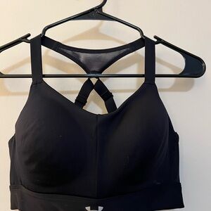 Under Armour Women's Midnight Black Sports Bra